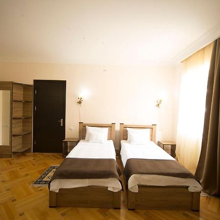 Log Inn Boutique Hotel Tbilisi Zewnętrze zdjęcie