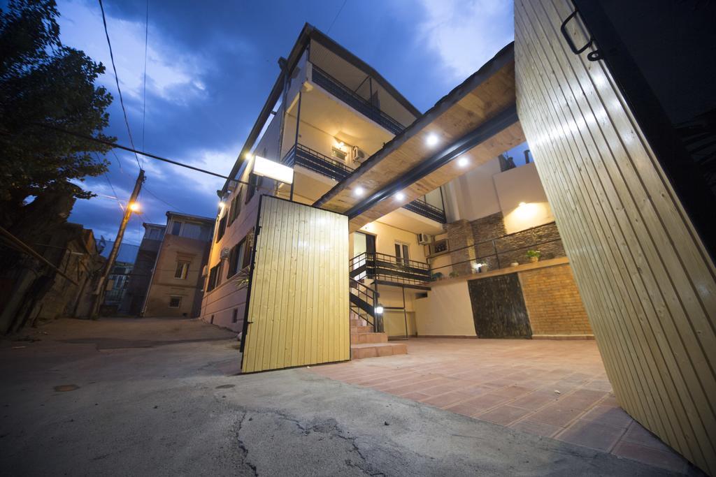 Log Inn Boutique Hotel Tbilisi Zewnętrze zdjęcie